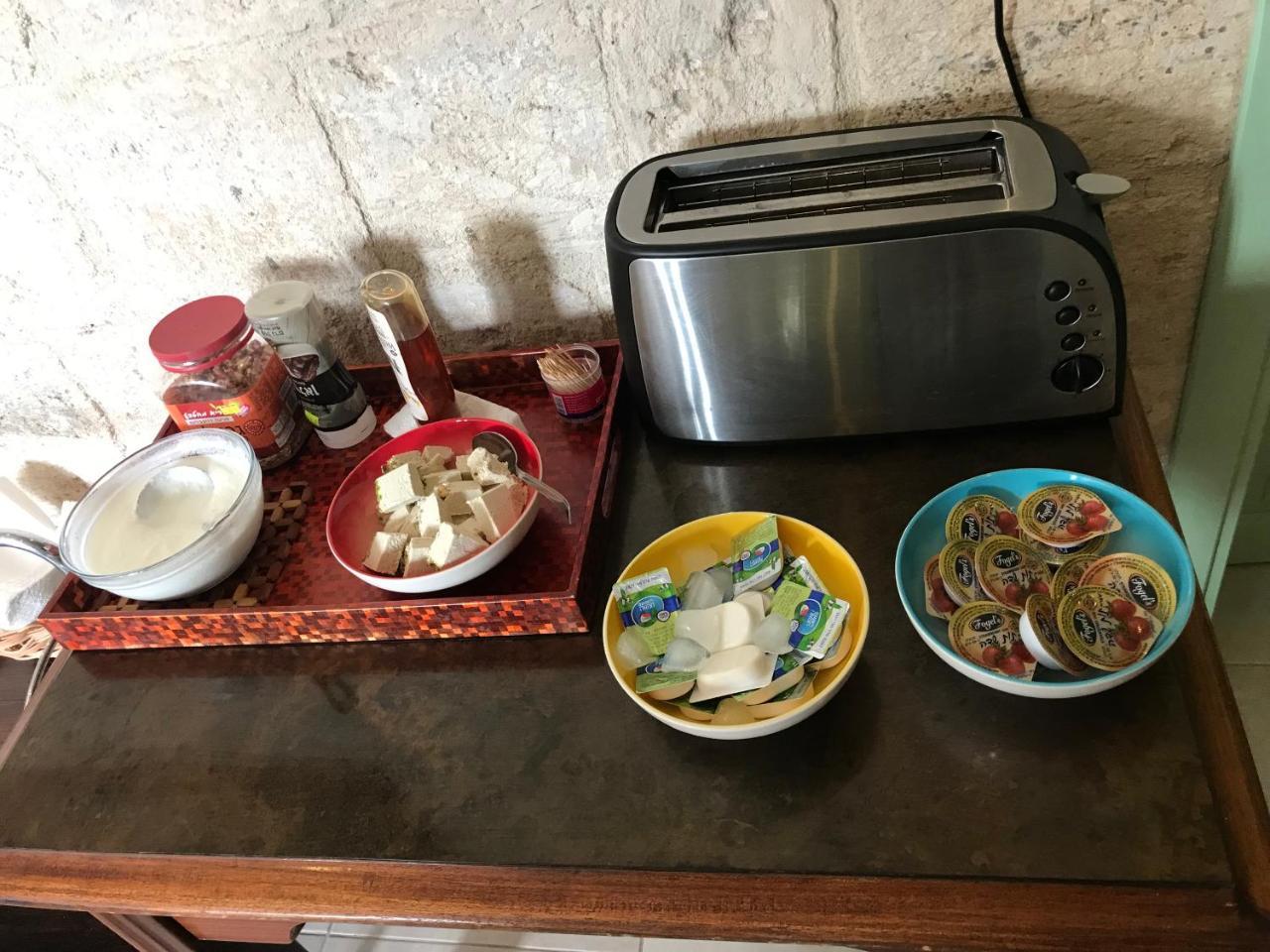 Al Bishara Guest House Nazareth Ngoại thất bức ảnh